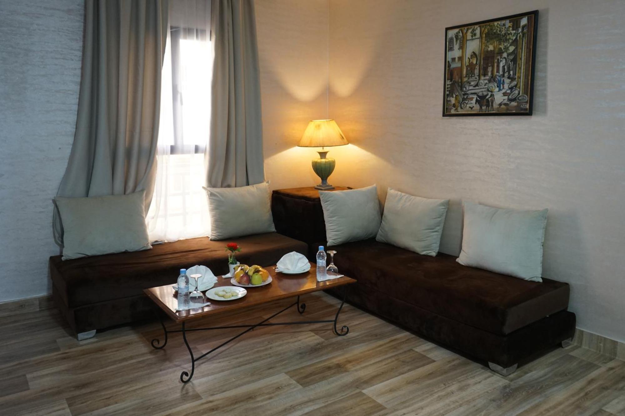 Nouzhahotel 非斯