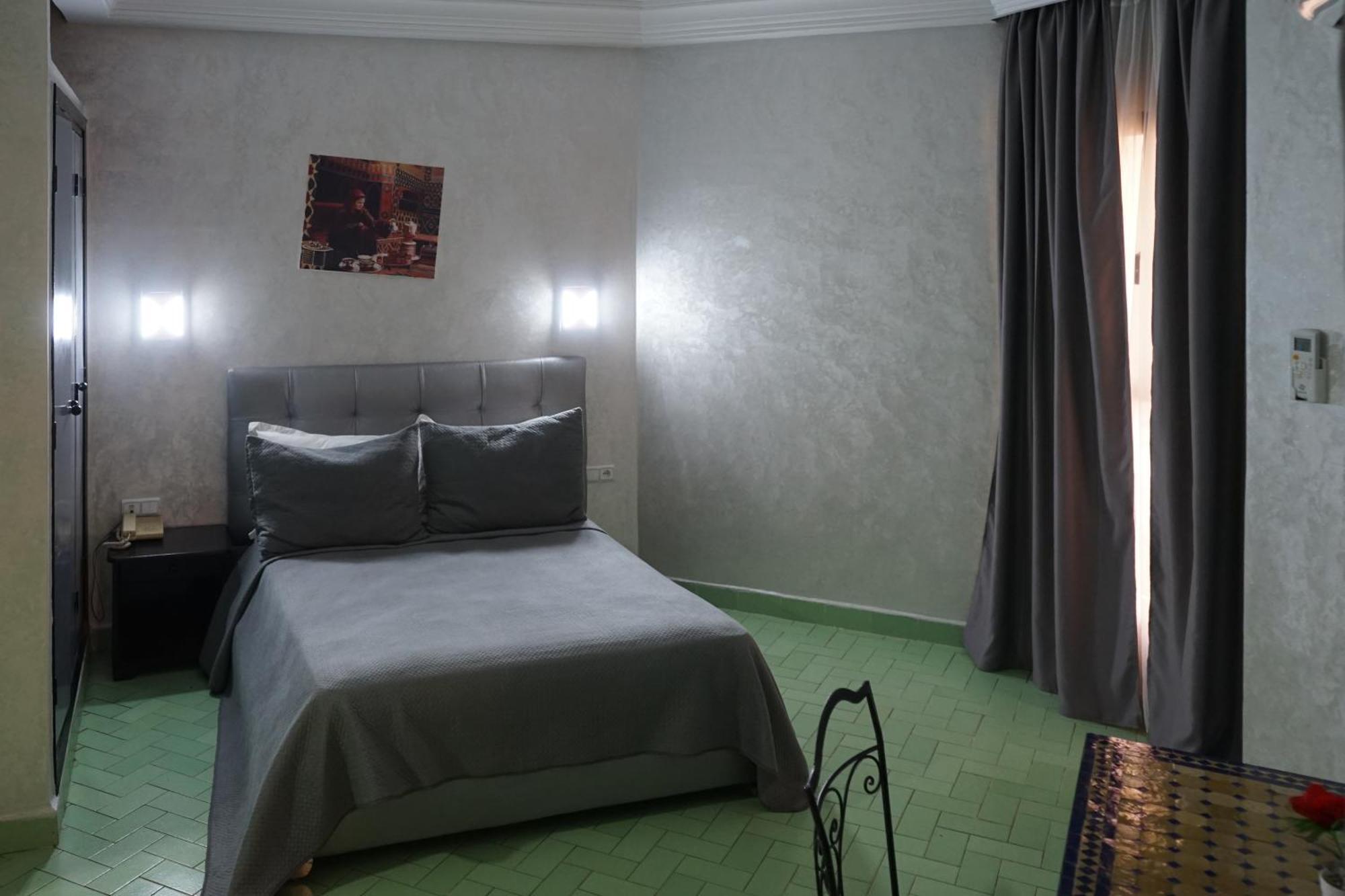 Nouzha Hotel 3*